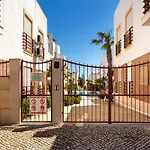 Cabanas Escape - Pool & Terrace Near The Beach Lejlighed Tavira