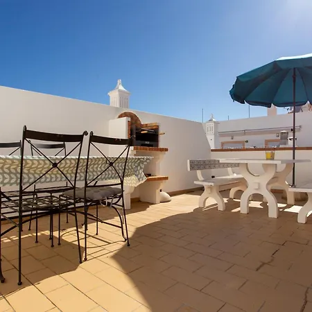 Escape - Pool & Terrace Near The *